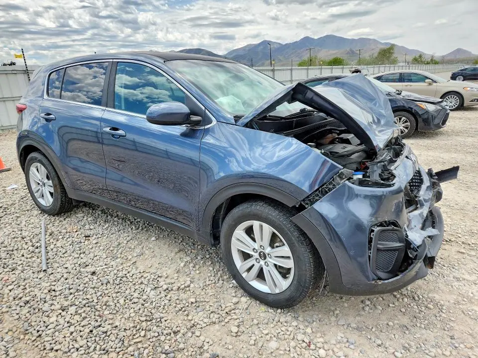 2017 KIA SPORTAGE LX  