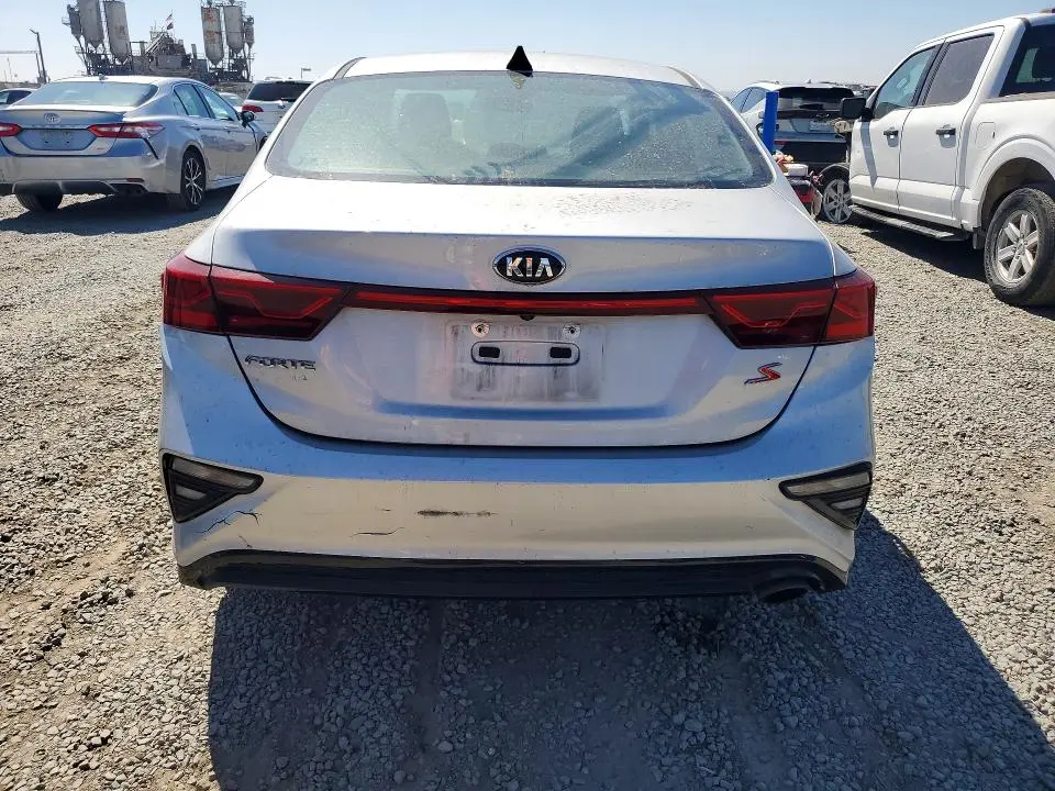 2019 KIA FORTE S  