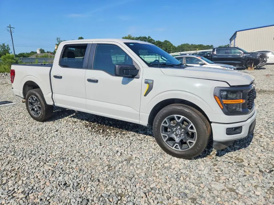 2024 FORD F150 STX  