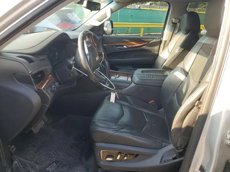 2018 CADILLAC ESCALADE LUXURY  