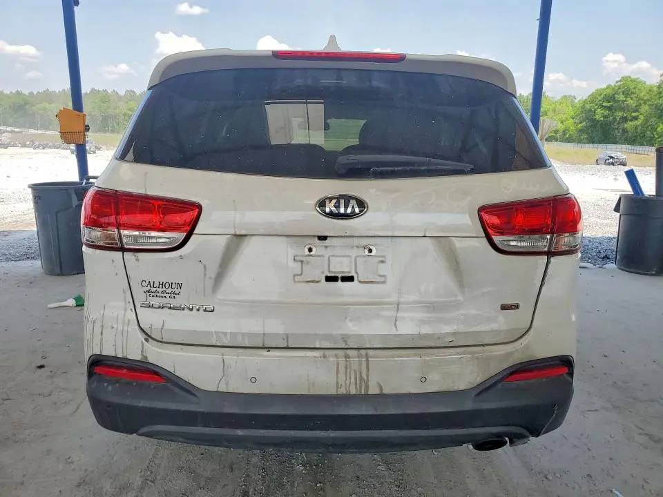 2018 KIA SORENTO LX  