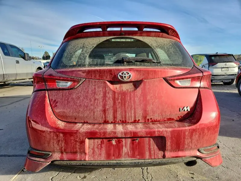 2018 TOYOTA COROLLA IM   