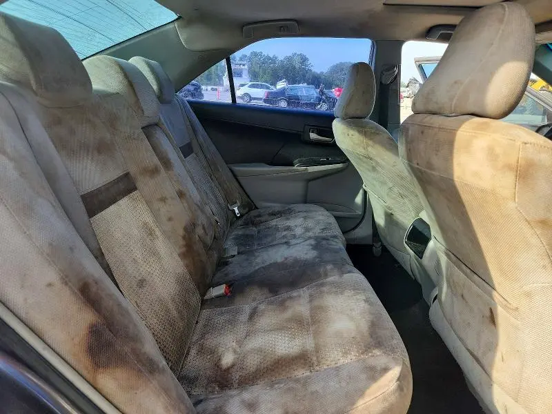 2014 TOYOTA CAMRY LE  