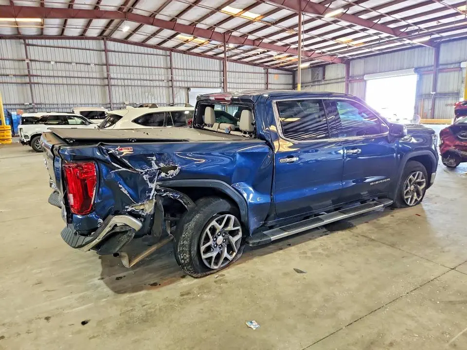 2023 GMC SIERRA K1500 SLT  