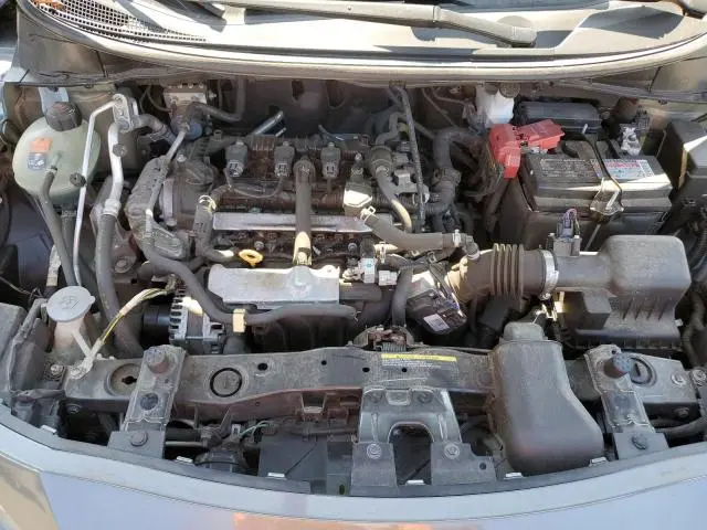 2022 NISSAN VERSA SV  