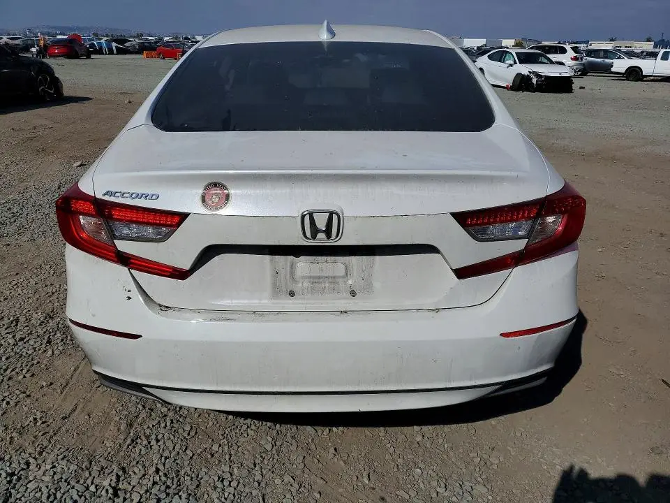 2020 HONDA ACCORD LX  