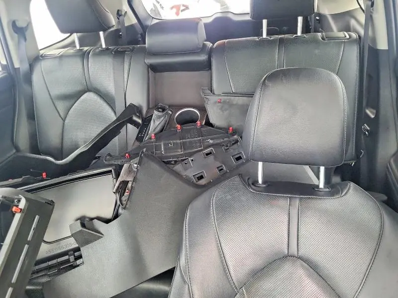 2020 TOYOTA HIGHLANDER LIMITED  