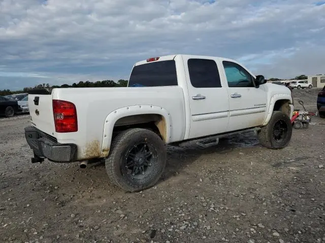 2011 CHEVROLET SILVERADO C1500 LT  