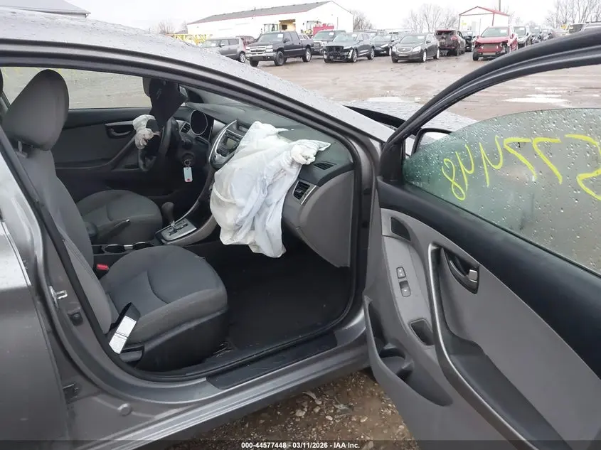 2012 HYUNDAI ELANTRA GLS