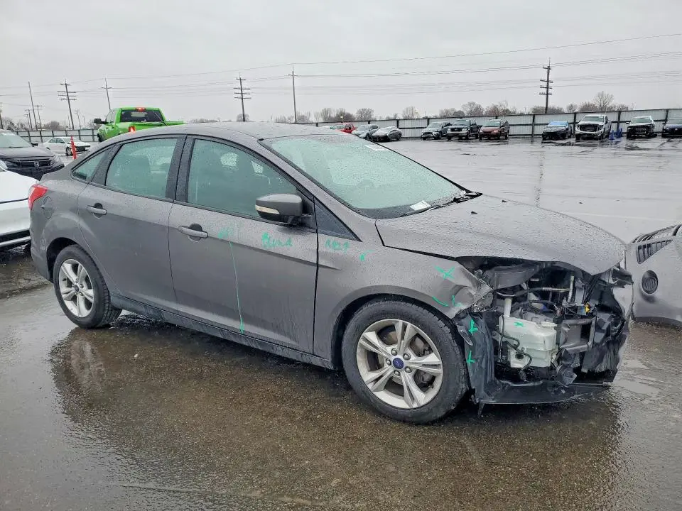 2013 FORD FOCUS SE  