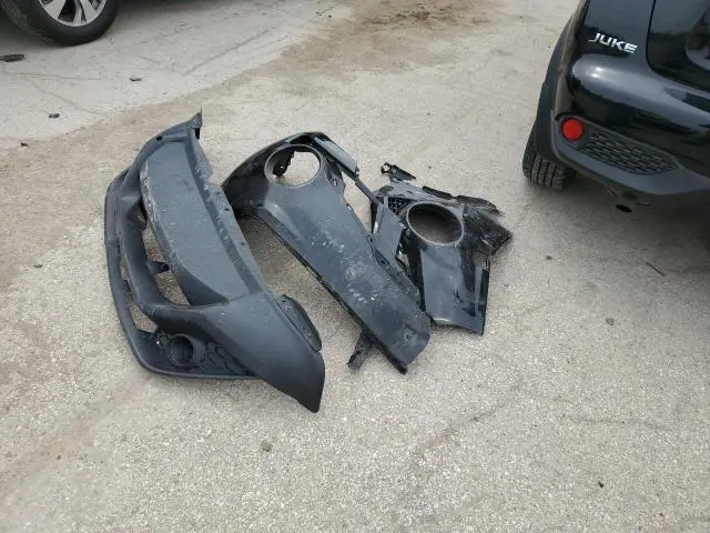 2016 NISSAN JUKE S  