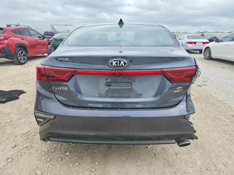 2019 KIA FORTE S  