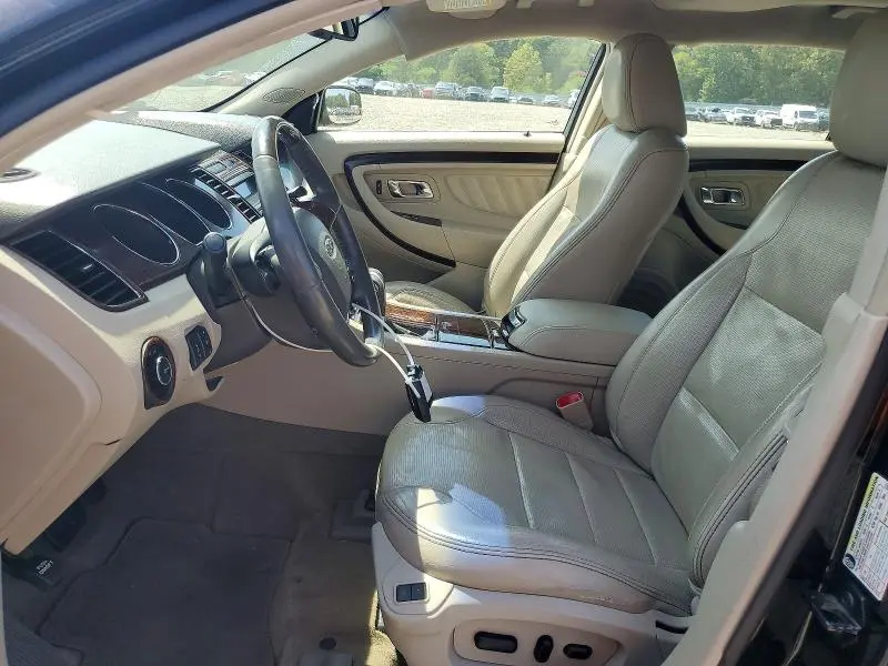 2012 FORD TAURUS LIMITED  