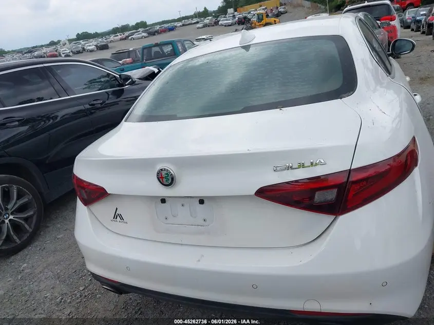 2019 ALFA ROMEO GIULIA RWD