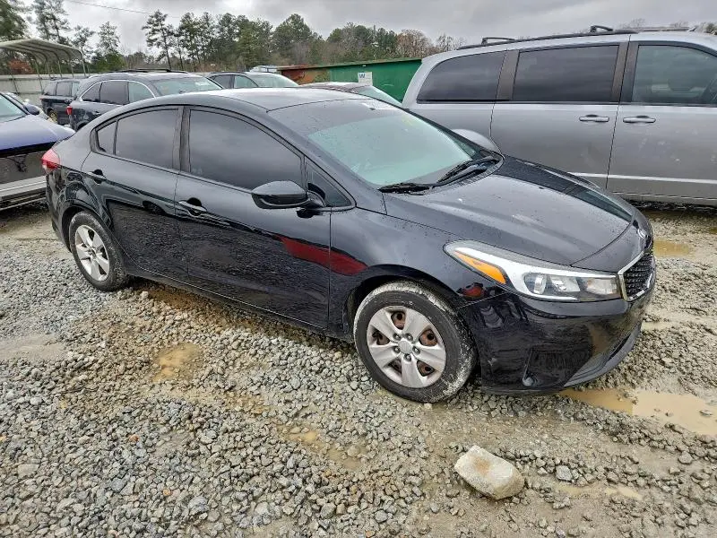 2018 KIA FORTE LX  