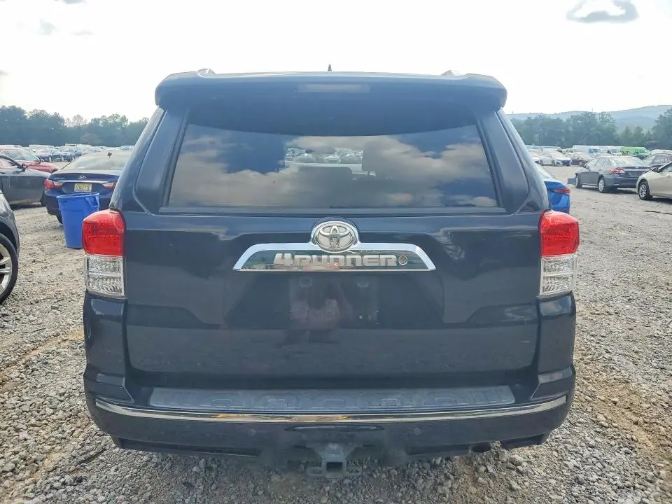 2012 TOYOTA 4RUNNER SR5  