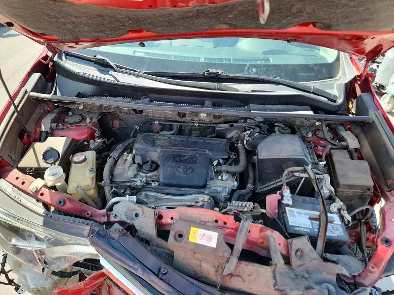 2017 TOYOTA RAV4 XLE  