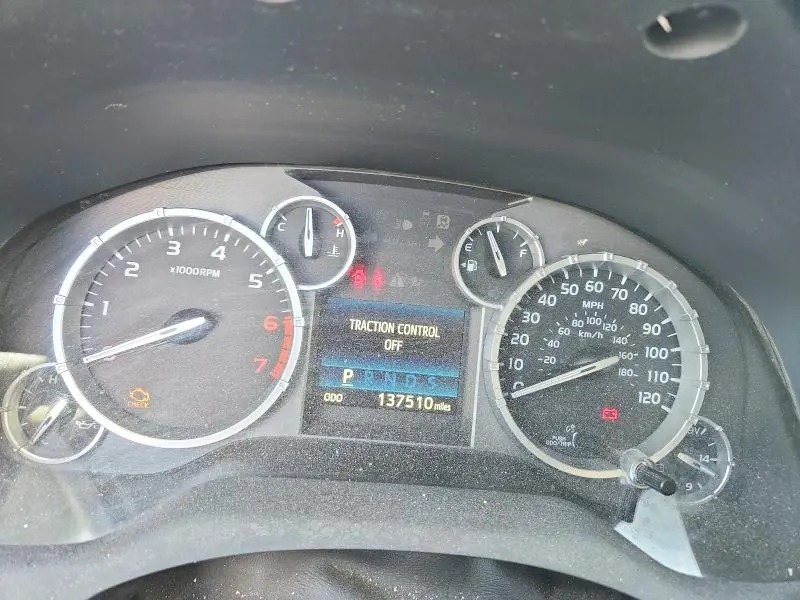 2014 TOYOTA TUNDRA CREWMAX SR5  