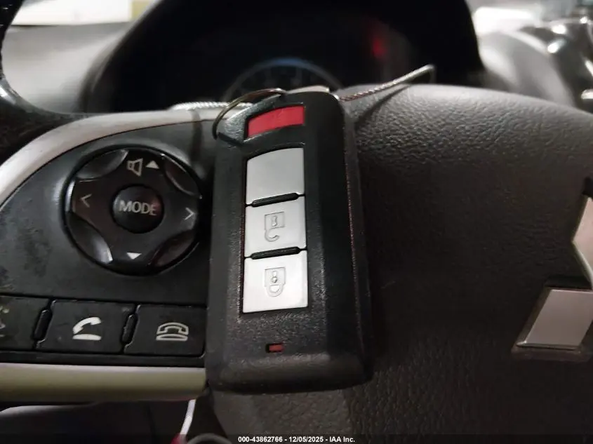 2015 MITSUBISHI MIRAGE ES