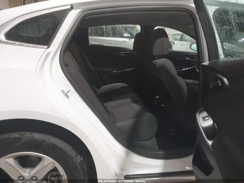 2023 CHEVROLET MALIBU FWD 1FL