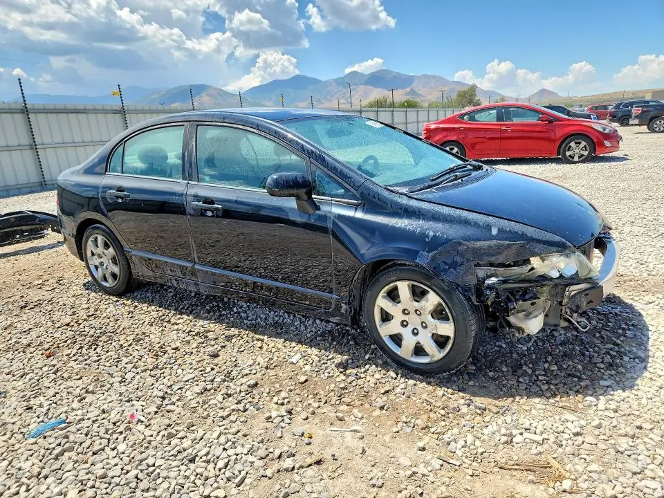 2011 HONDA CIVIC LX  