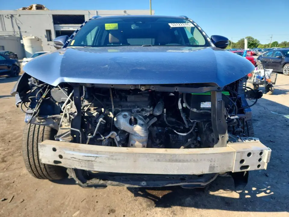 2017 TOYOTA HIGHLANDER LIMITED  