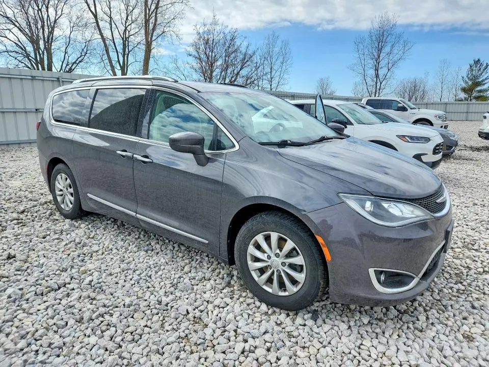 2018 CHRYSLER PACIFICA TOURING L  