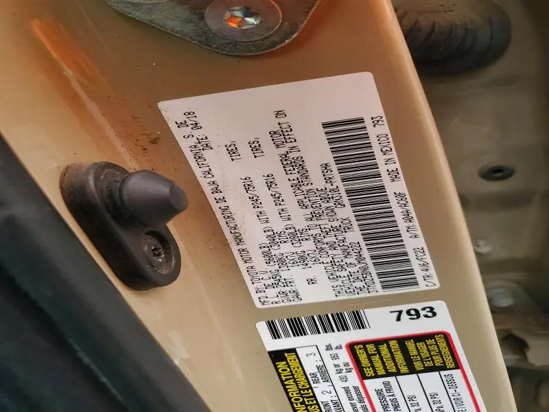 2018 TOYOTA TACOMA SR5 V6  