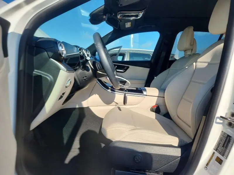 2025 MERCEDES-BENZ GLC 300 4MATIC  