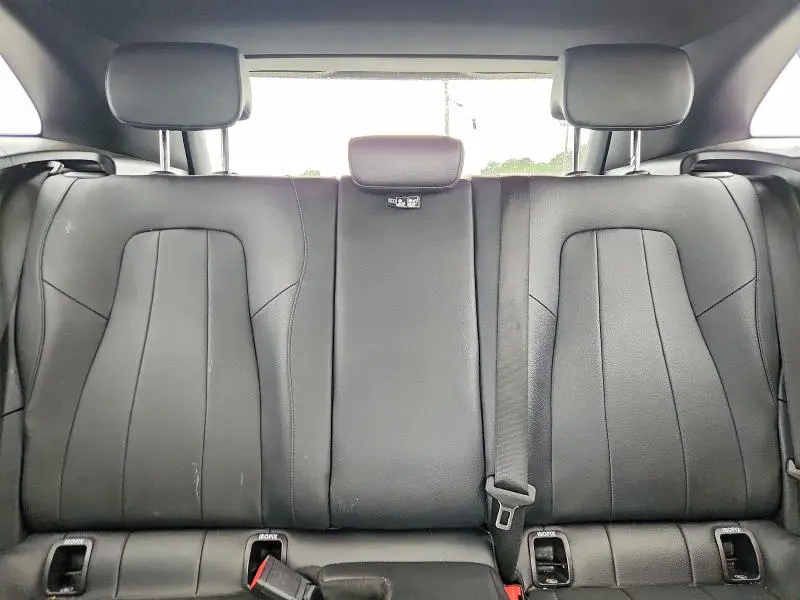 2021 MERCEDES-BENZ GLA 250 4MATIC  