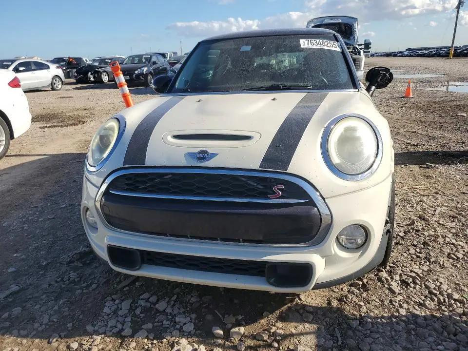 2017 MINI COOPER S  