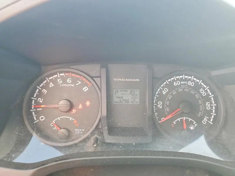 2017 TOYOTA TACOMA   