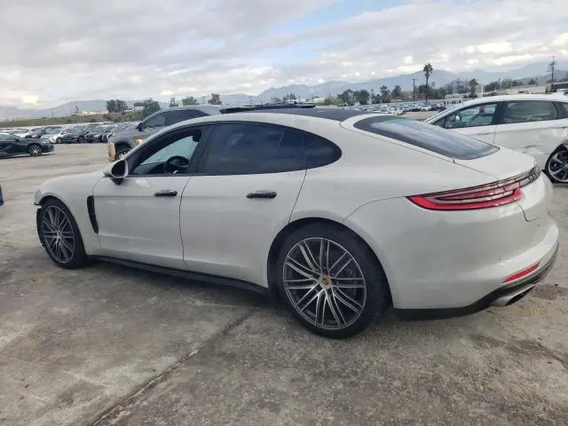 2018 PORSCHE PANAMERA 4  