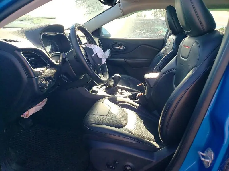 2019 JEEP CHEROKEE TRAILHAWK  