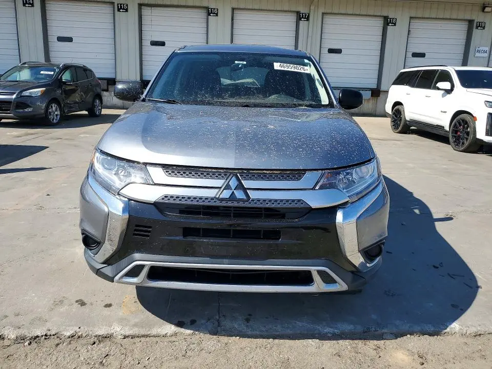 2019 MITSUBISHI OUTLANDER ES  