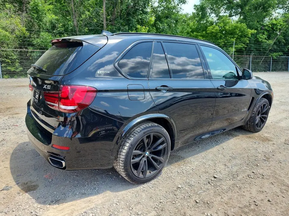 2018 BMW X5 XDR40E  