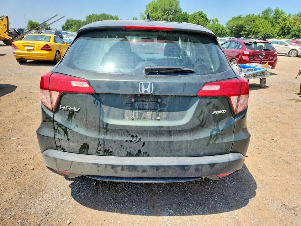 2018 HONDA HR-V LX  