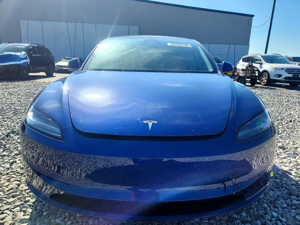 2025 TESLA MODEL 3   