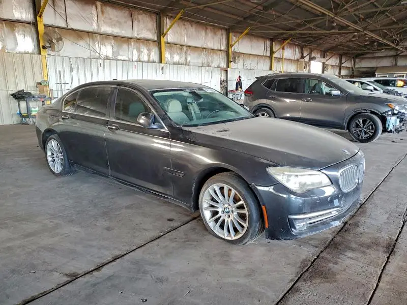 2013 BMW 750 LXI  