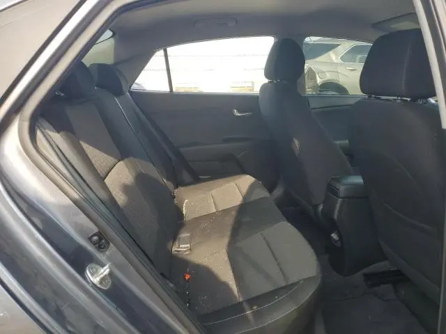 2020 KIA RIO LX  