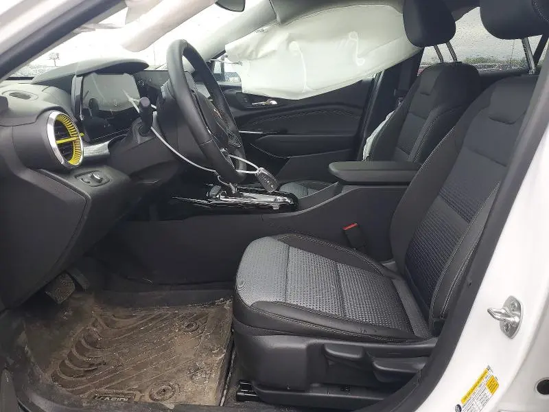 2025 CHEVROLET TRAX 1LT  