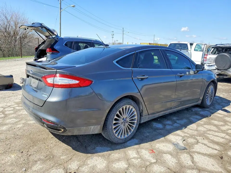 2016 FORD FUSION TITANIUM  