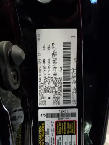2024 TOYOTA TUNDRA CREWMAX LIMITED  