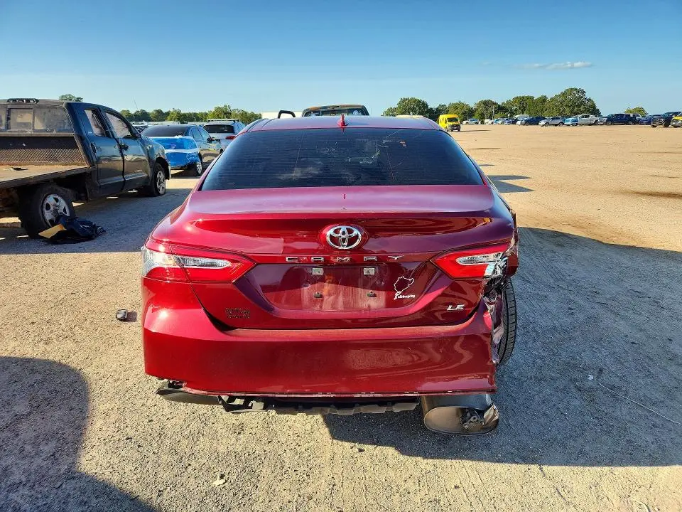 2020 TOYOTA CAMRY LE  