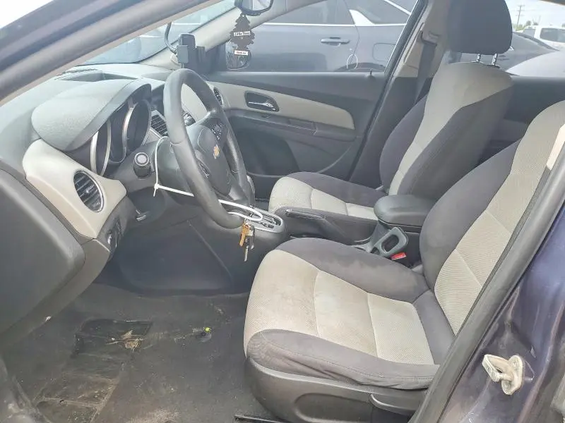 2013 CHEVROLET CRUZE LS  