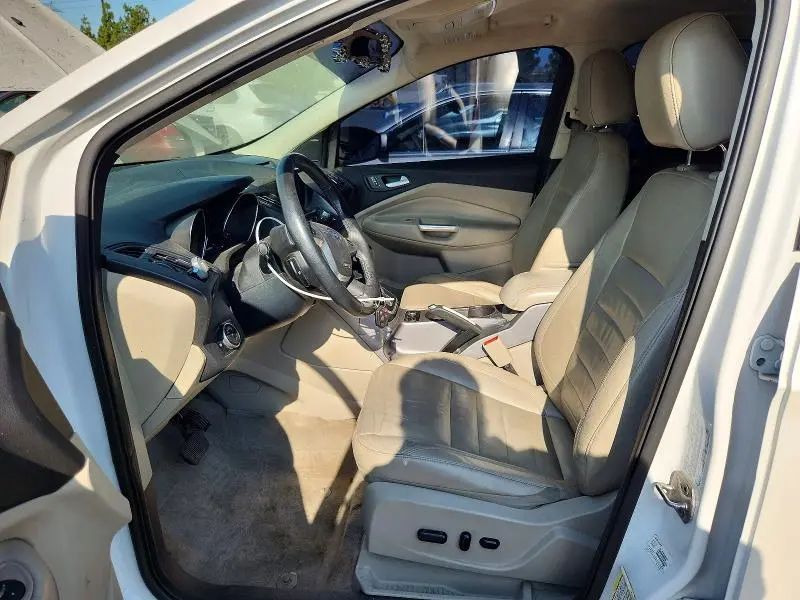 2014 FORD ESCAPE SE  