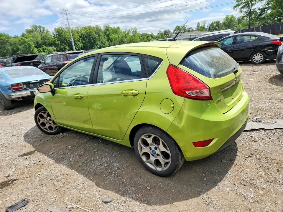 2011 FORD FIESTA SES  