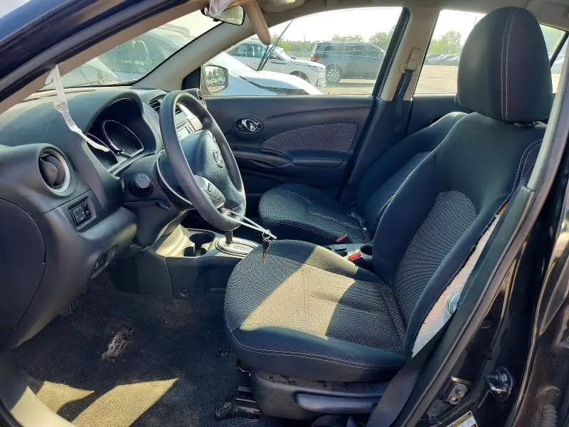 2015 NISSAN VERSA 1.6 SV  
