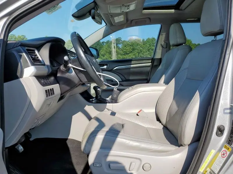 2018 TOYOTA HIGHLANDER LIMITED  