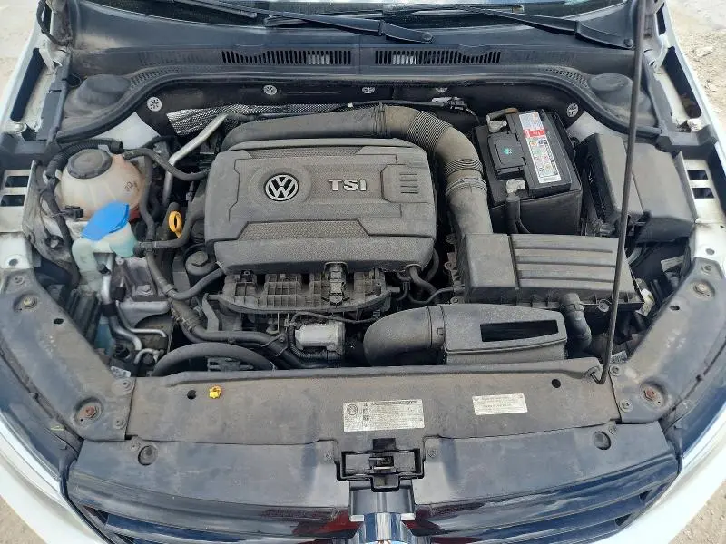 2018 VOLKSWAGEN JETTA SPORT  